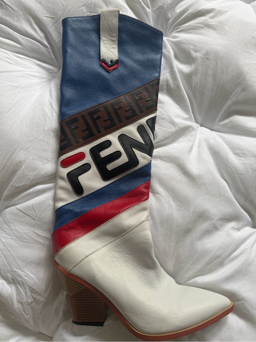 Fendi mania boots , rare - Picture 7 of 8